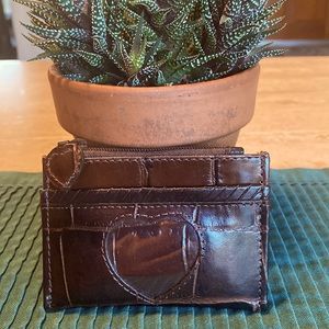 New ❤️ BRIGHTON Chocolate Brown Embossed Change Purse!